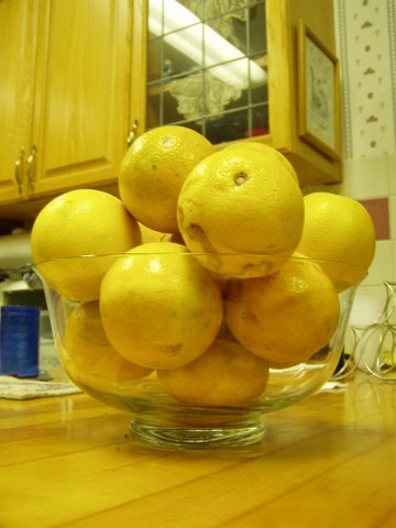 A bowl of yellows